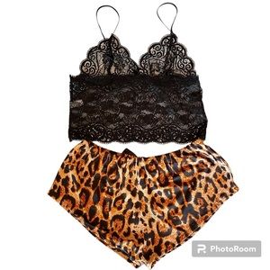 Women's 2Pc Leopard Lingerie Black Floral Lace Cami Top With Satin Shorts, S(4)